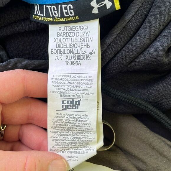 Under Armour XL men's dark gray sweatshirt - 2930 - Picture 3 of 3